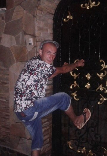 Mihail (@mihail51833) — my photo № 4