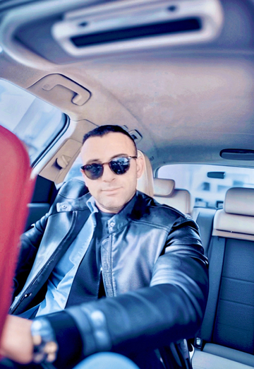 Alessandro (@aleksander4728) — my photo № 1