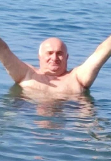 gogi (@gogi1069) — my photo № 2