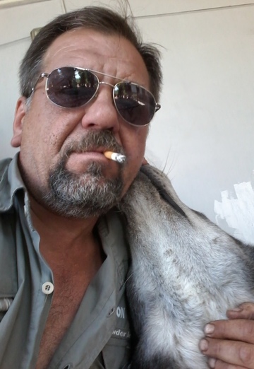 La mia foto - Viktor, 57 di Napoli (@viktor108257)