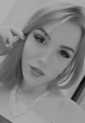 Kira (@kira24469) — my photo № 1