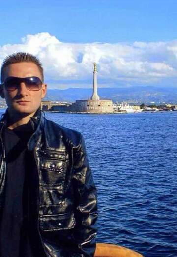 Artur (@artur100354) — my photo № 2